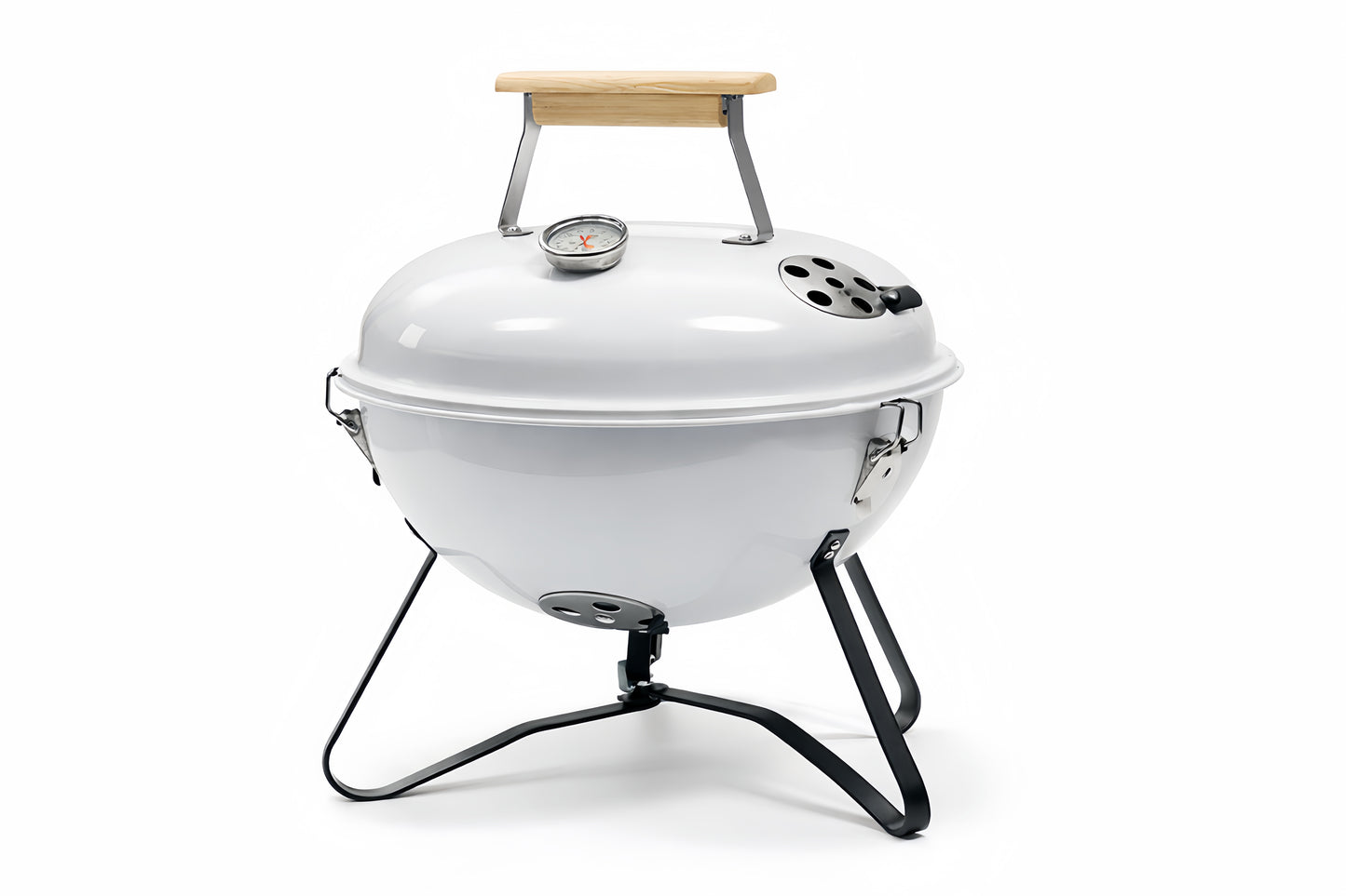 Barbecue au charbon portable Calora™ Kettle 31,5 cm, acier émaillé blanc, couvercle avec thermomètre intégré et poignée bois.