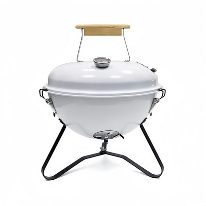 Barbecue au charbon portable Kettle 31,5 cm blanc avec couvercle fermé et pieds stables.