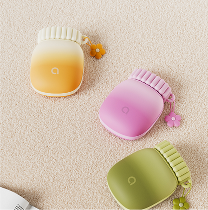 Présentation des trois teintes disponibles : Lilas, Kaki et Moutarde, inspirées de la nature.